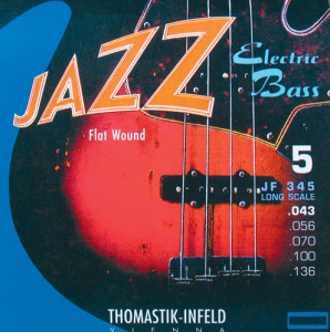 Thomastik JF345 Jazz Flat Wound комплект струн для 5-струнной бас-гитары (43-136)