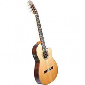Prudencio Cutaway Model 56 гитара классическая электроакустическая с вырезом