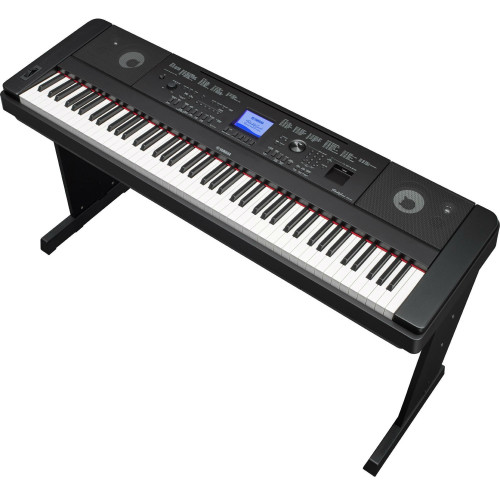 Yamaha PSR-S670 синтезатор с автоаккомпанементом, 61 клавиша, 128 полифония, 230 стилей 930 тембров