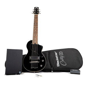 Blackstar Carrion-PCK-BLK Carry On Black тревел-гитара в комплекте с AmPlug